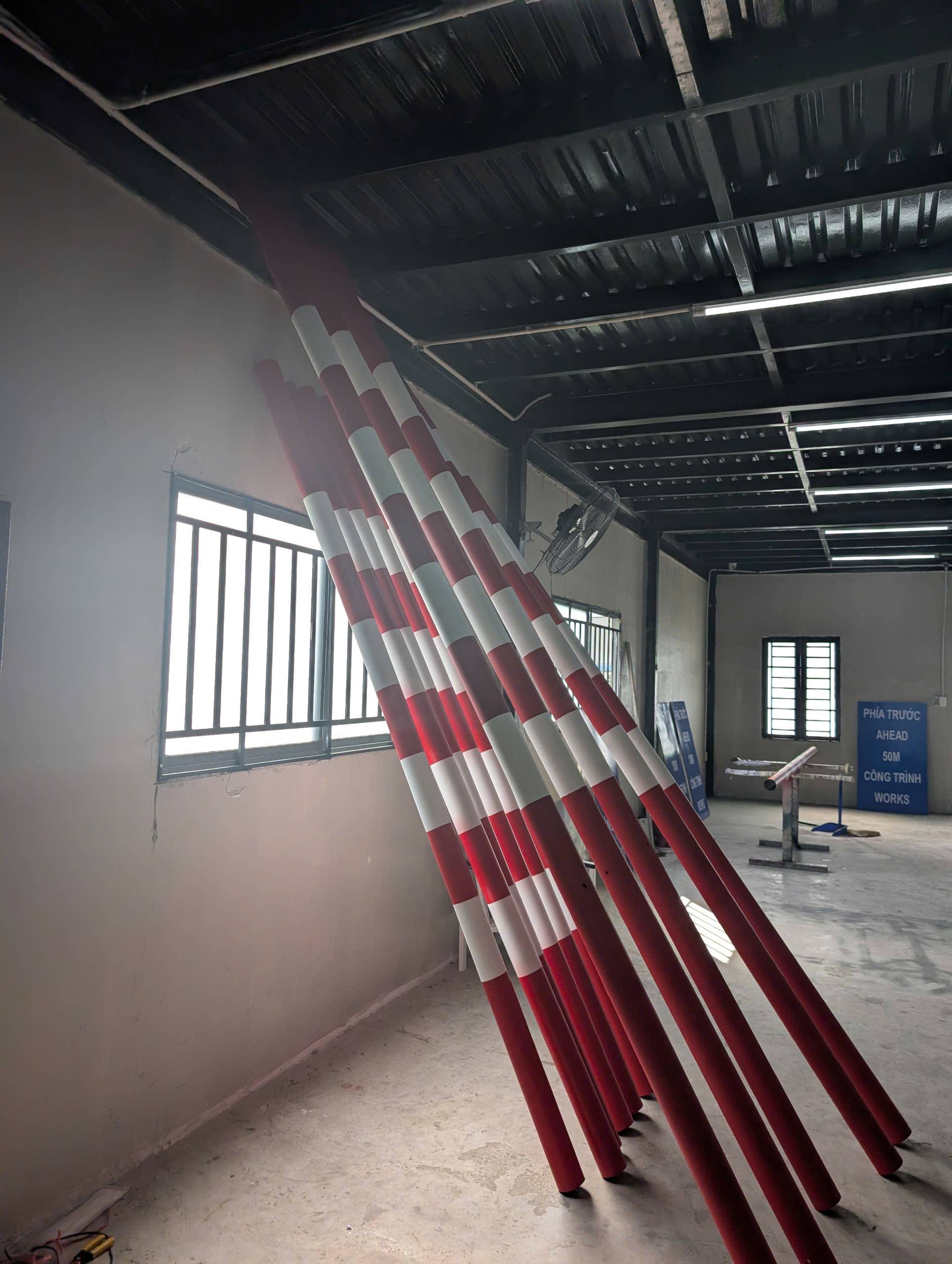 XƯỞNG SẢN XUẤT BIỂN BÁO
