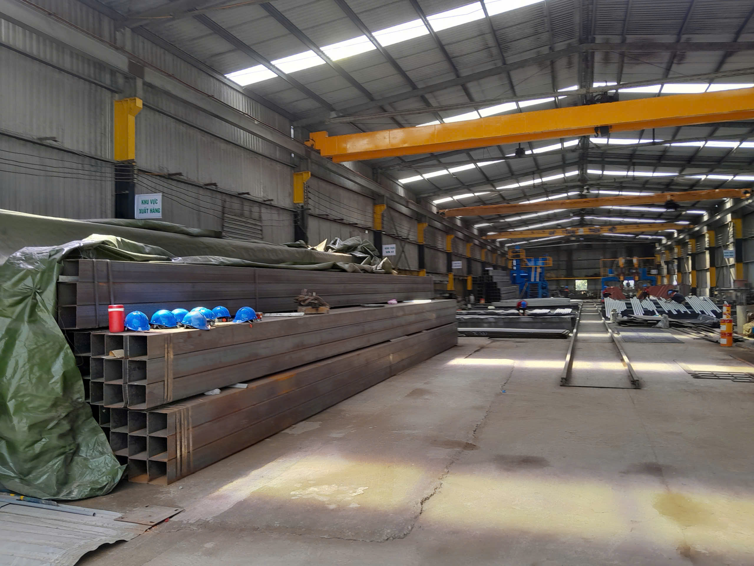 XƯỞNG SẢN XUẤT GIA CÔNG KẾT CẤU THÉP