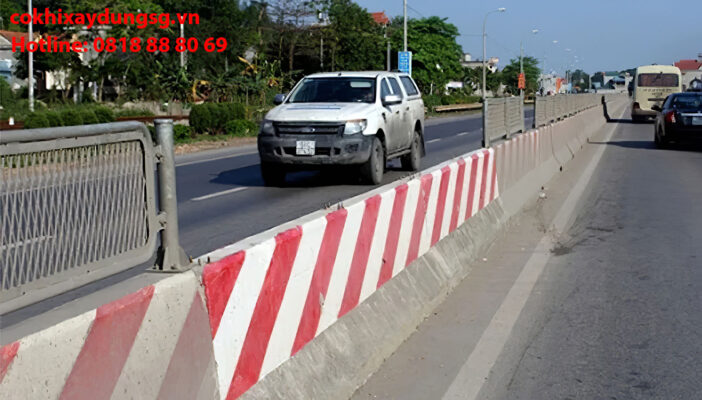 Dải phân cách là gì?