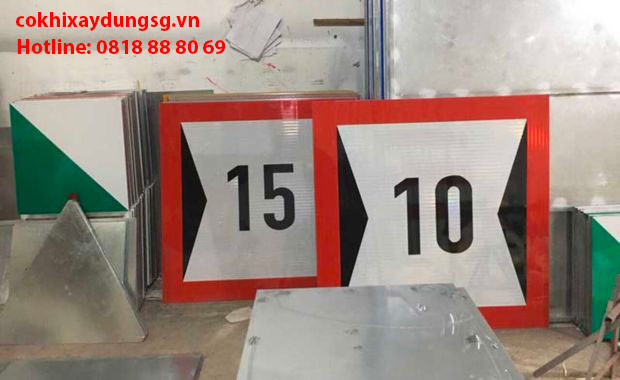 Biển báo giao thông đường thủy là gì? Tầm quan trọng và cơ sở pháp lý