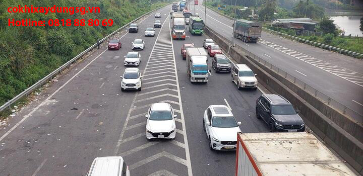 Vạch xương cá (Vạch kênh hóa dòng xe)
