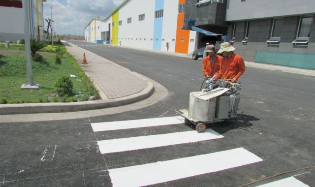 Kỹ thuật lăn sơn hoặc nấu chảy sơn dẻo nhiệt
