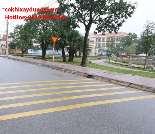 Những lưu ý an toàn cho tài xế khi đi qua vạch giảm tốc
