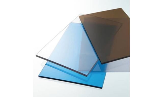 Vật liệu polycarbonate lấy sáng hiện đại