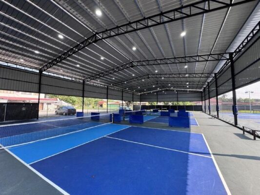 Thiết Kế Và Gia Công Kết Cấu Thép Mái Che Sân Pickleball